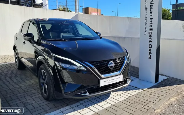 Nissan Qashqai 1.3 DIG-T N-Connecta LED Xtronic