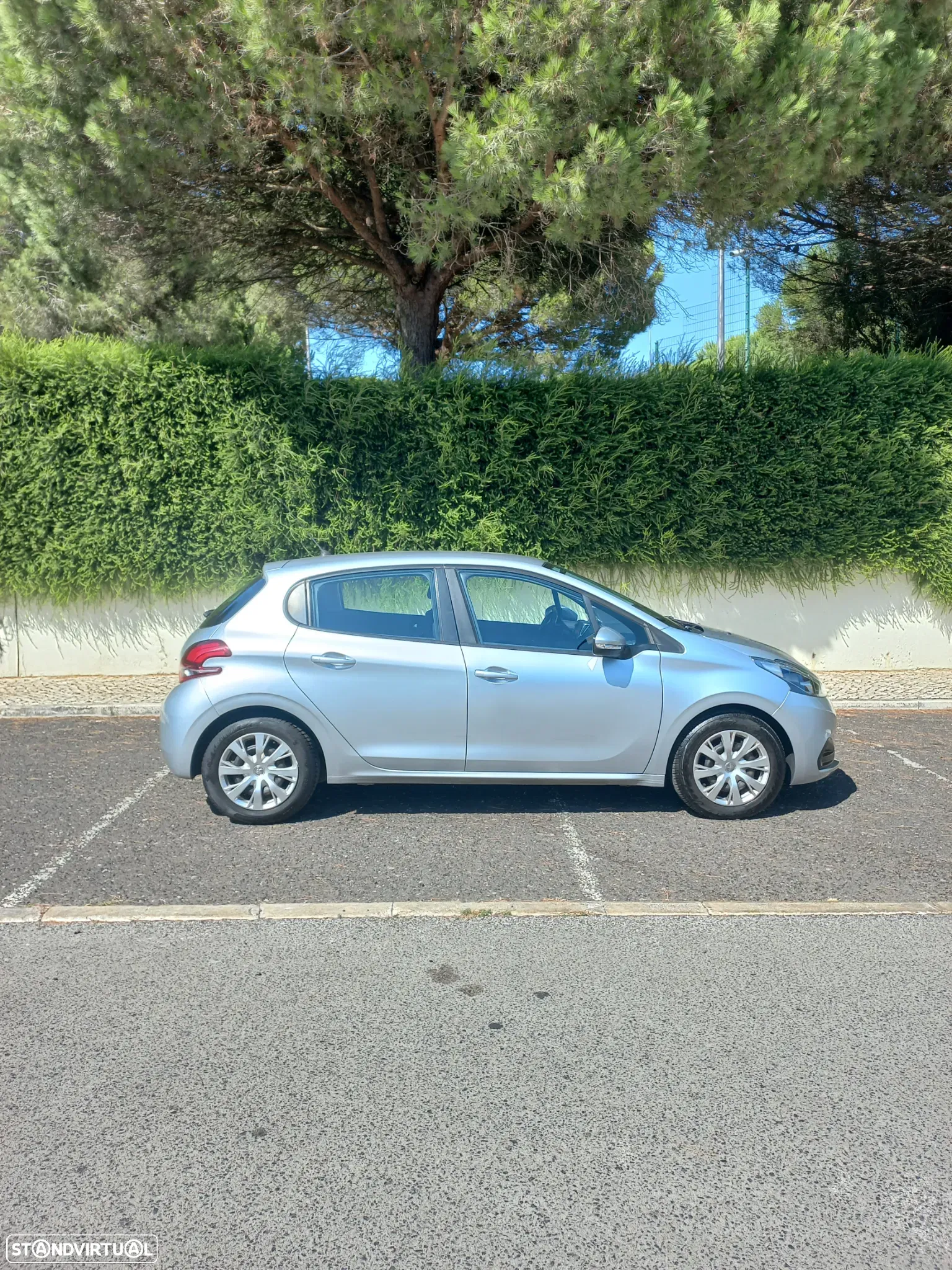 Peugeot 208 PureTech 82 Start & Stop Style