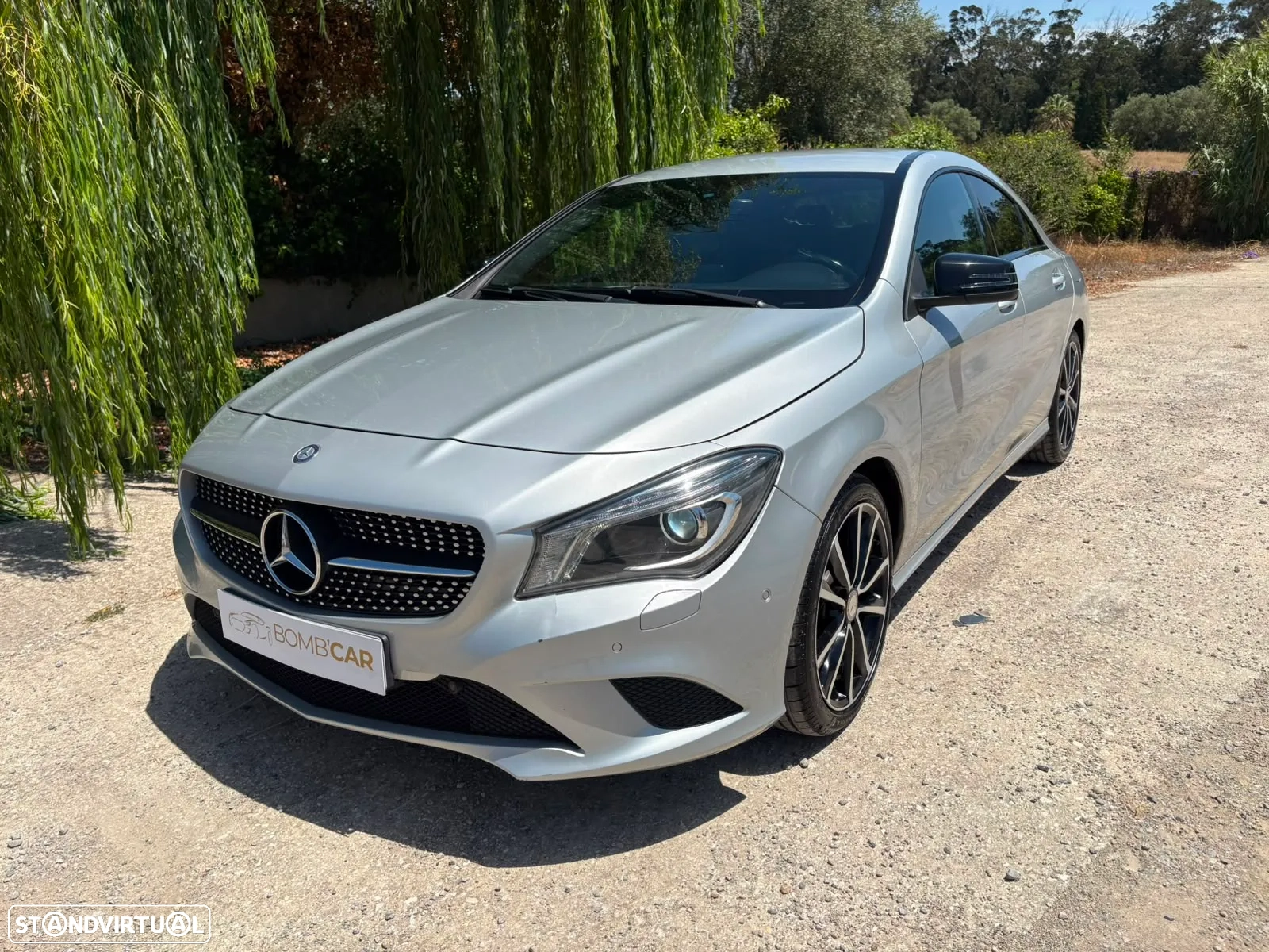 Mercedes-Benz CLA 200