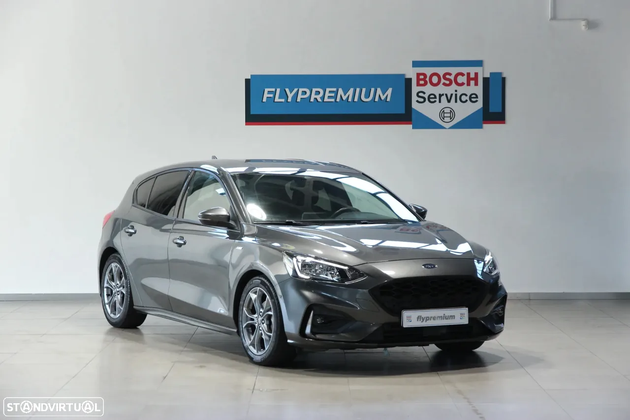 Ford Focus 1.0 EcoBoost MHEV ST-Line