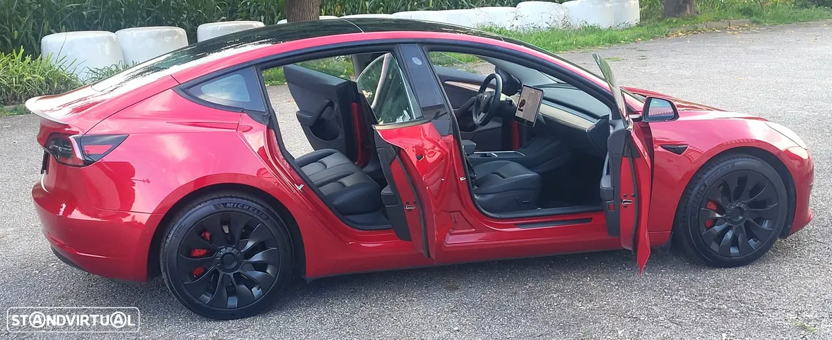 Tesla Model 3 Standard Range Plus RWD