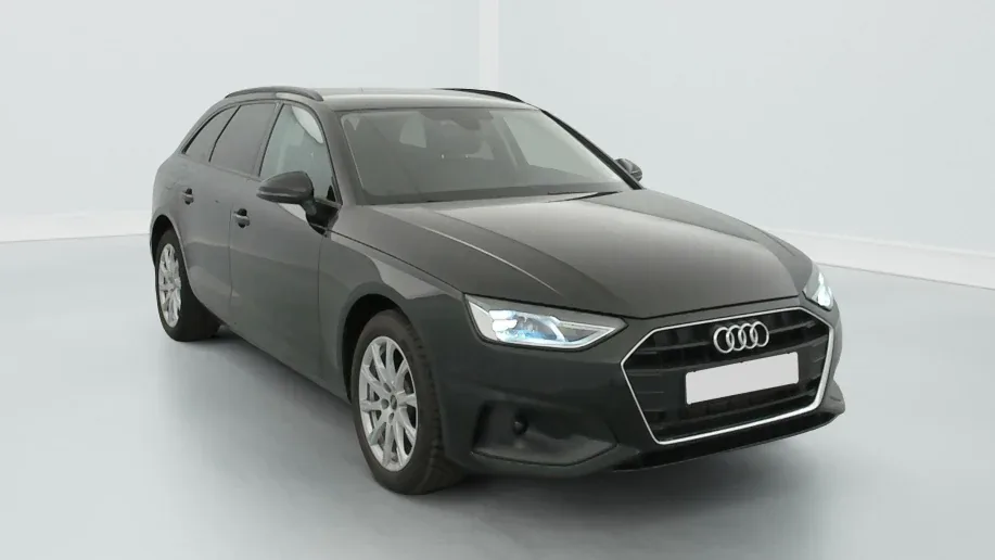 Audi A4 AVANT 35 TFSI 150 S tronic 7 Design Occasion