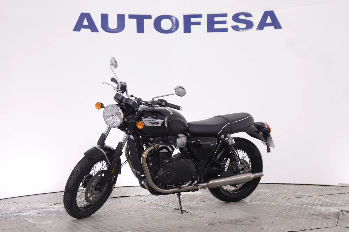 Triumph Bonneville T100 BONEVILLE T100 ABS ESP 65CV