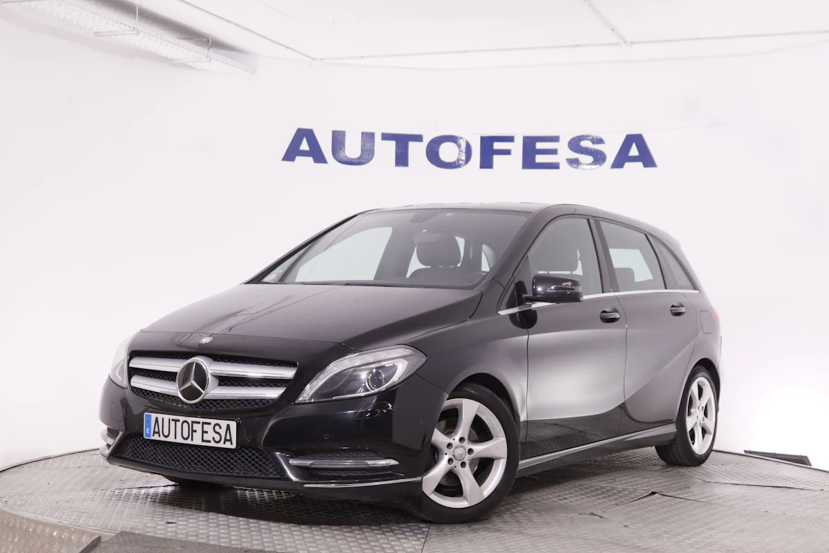 Mercedes-benz B 180 CLASE B B180D SPORT 109CV 5P # NAVY, PARKTRONIC,TELA CUERO