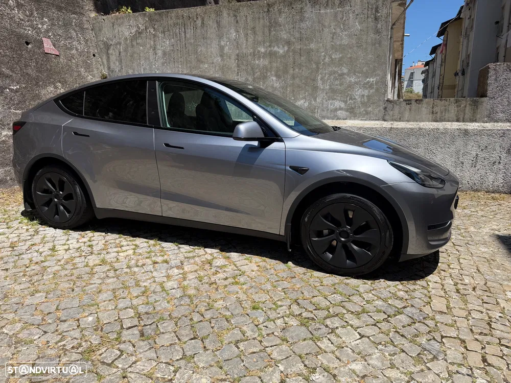 Tesla Model Y Long Range Tração Integral