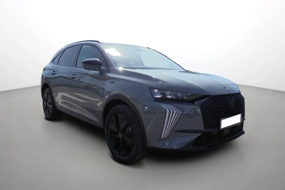 DS DS 7 BlueHDi 130 EAT8 Performance Line Zéro km immatriculé