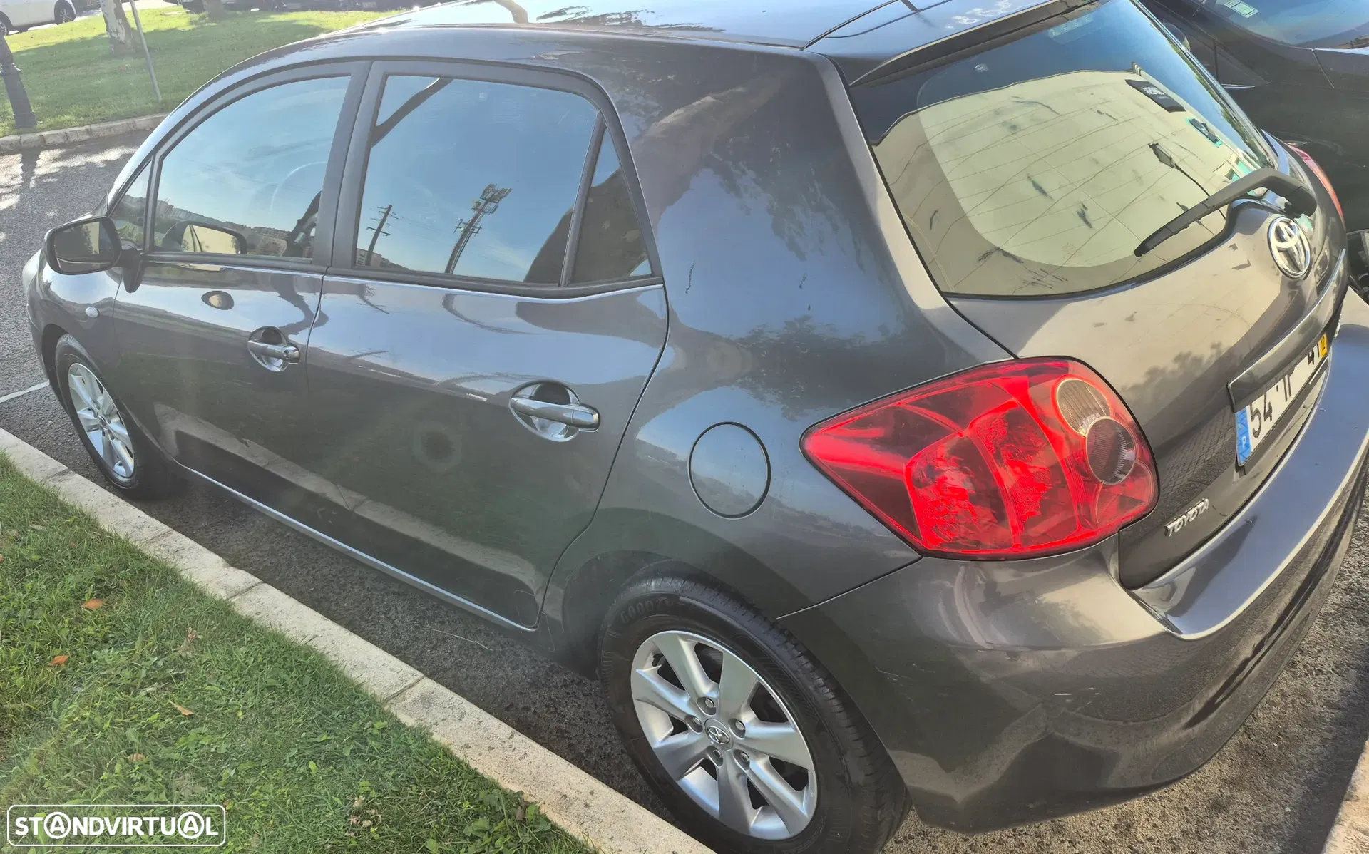 Toyota Auris 1.4 D-4D Sol DPF
