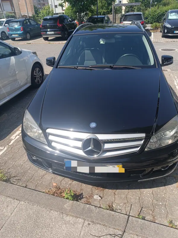 Mercedes-Benz C 250 2010 CDi Avantgarde BlueEfficiency