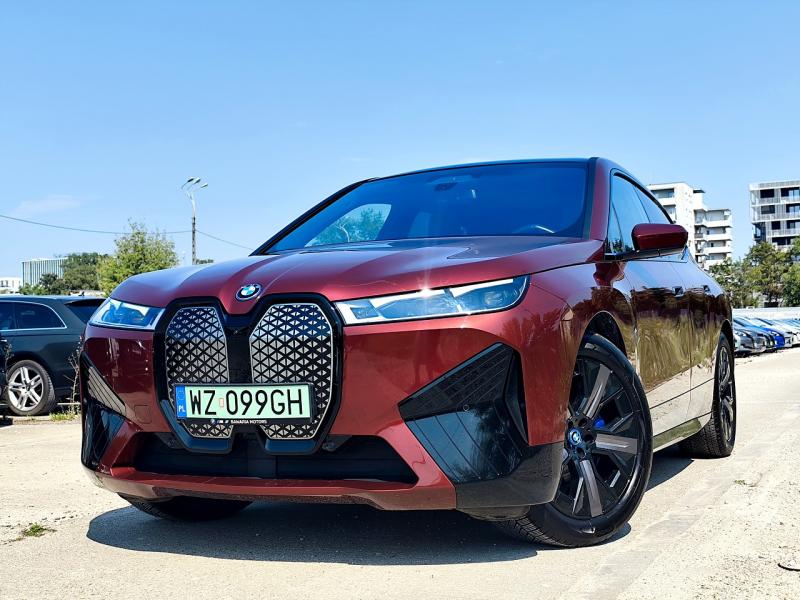 BMW IX 2023