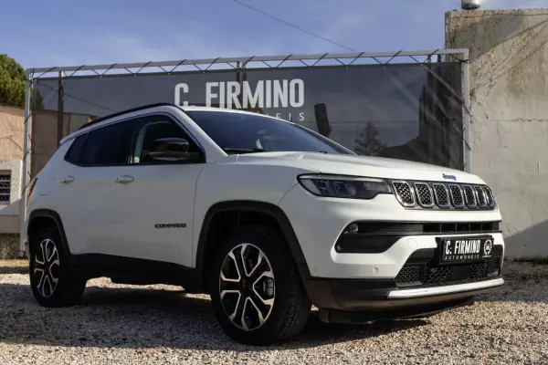 Jeep Compass 2022 1.3 TG 4Xe Automático Limited Navigator
