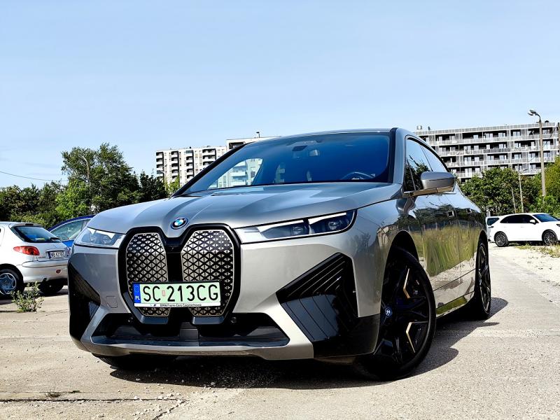 BMW IX 2022