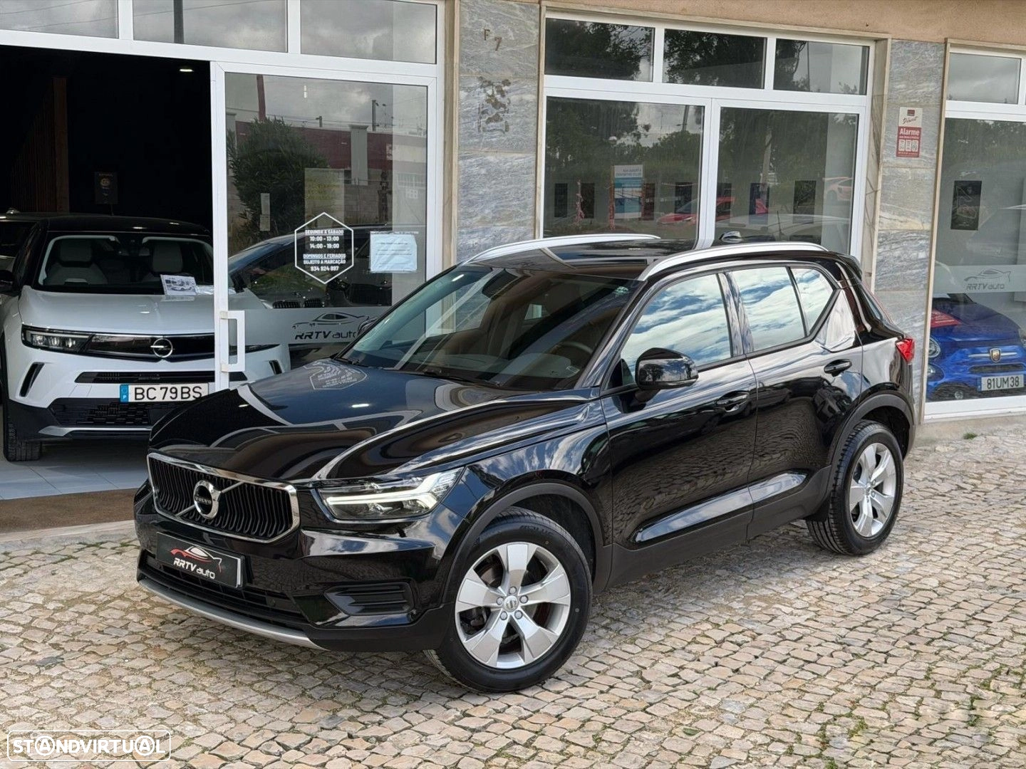 Volvo XC 40 2.0 D3 Momentum Plus
