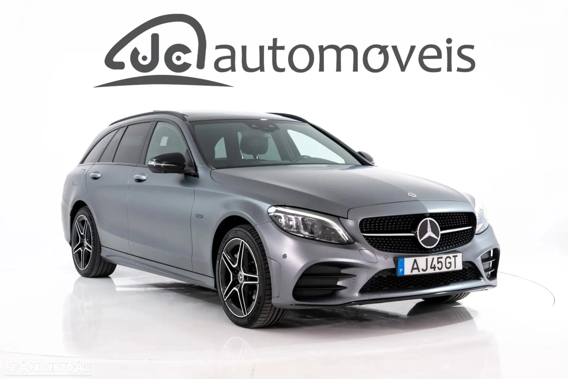 Mercedes-Benz C 300 e AMG Line