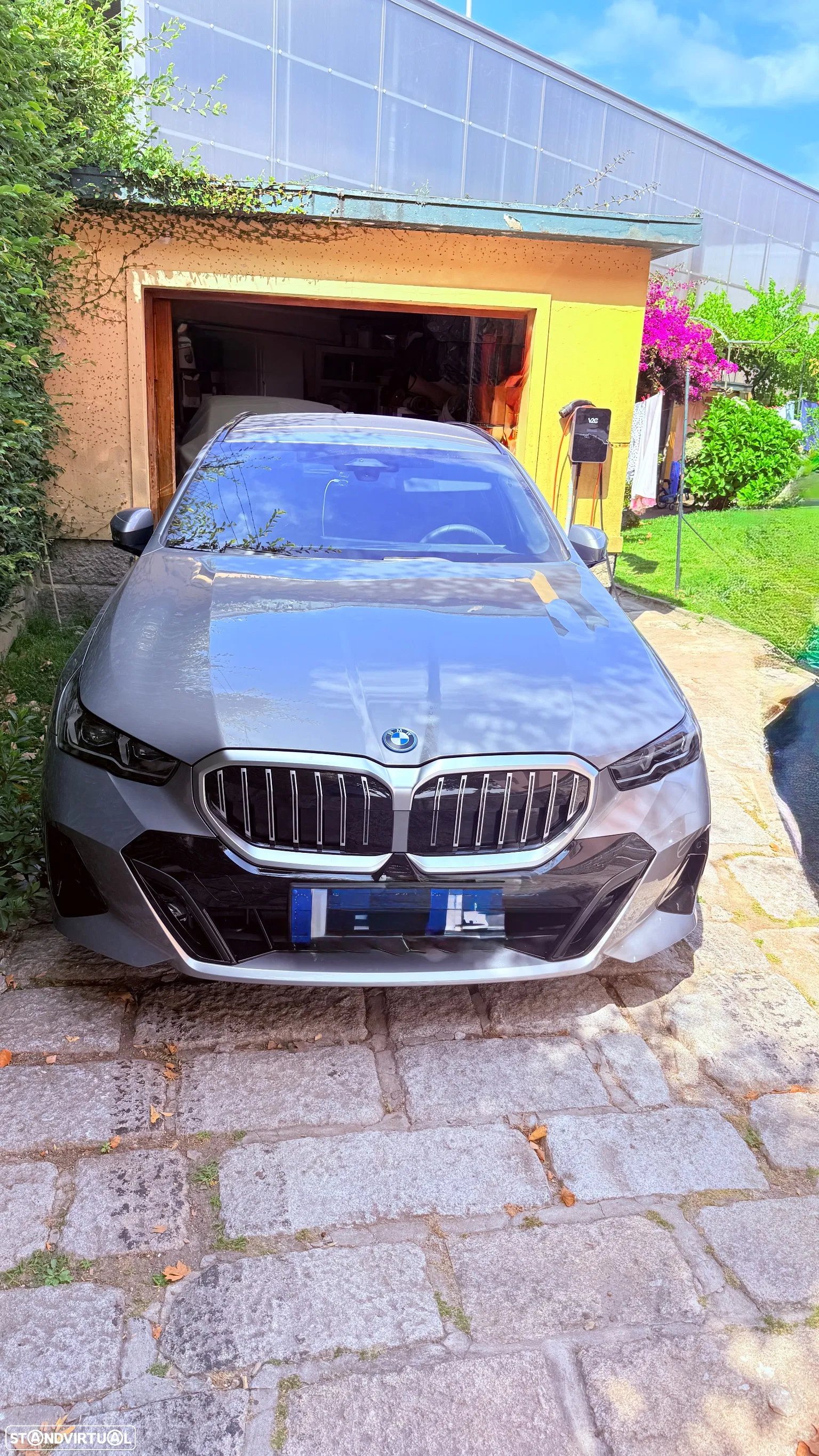 BMW 530 e Pack Desportivo M Pro