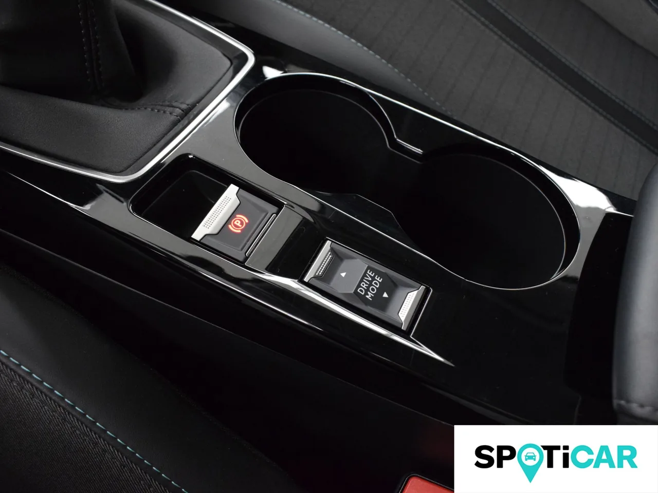 Peugeot 2008 Allure Puretech 100 S&S 6 Vel. MAN