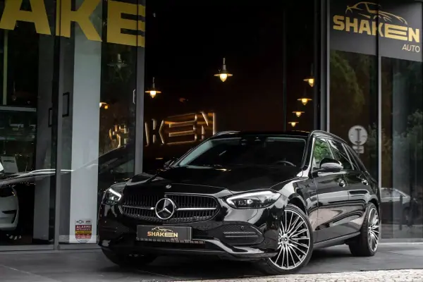 Mercedes-Benz C 300 2023 e Avantgarde