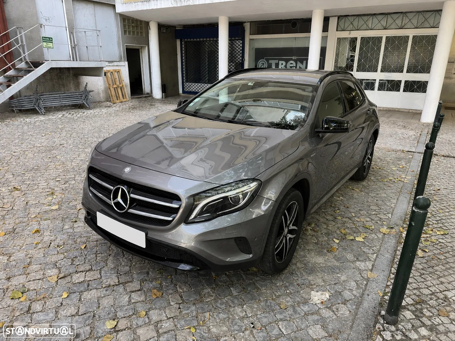 Mercedes-Benz GLA 180 d Activity Edition