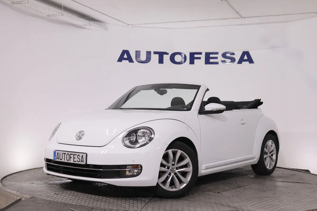 Volkswagen Beetle CABRIO 2.0 TDI 110CV 2P # PARKTRONIC