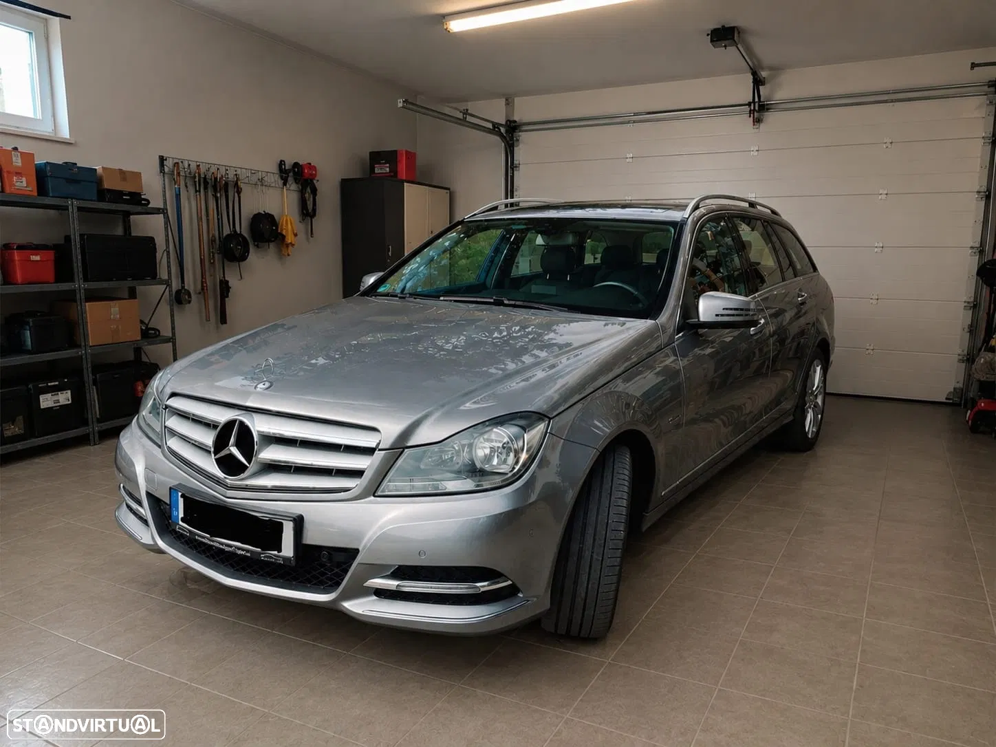 Mercedes-Benz C 220
