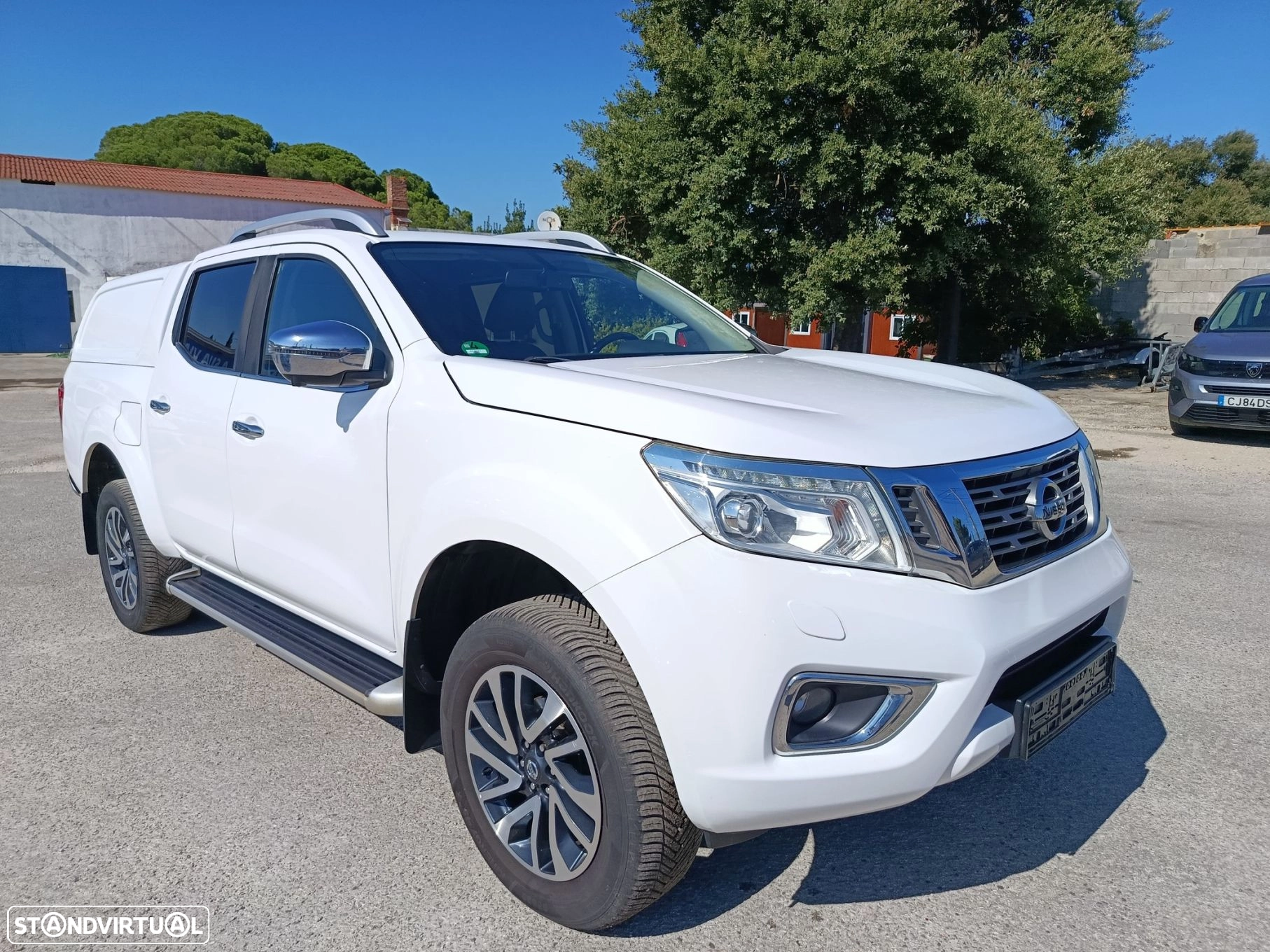 Nissan Navara 2.3 dCi CD 4WD Tekna Auto