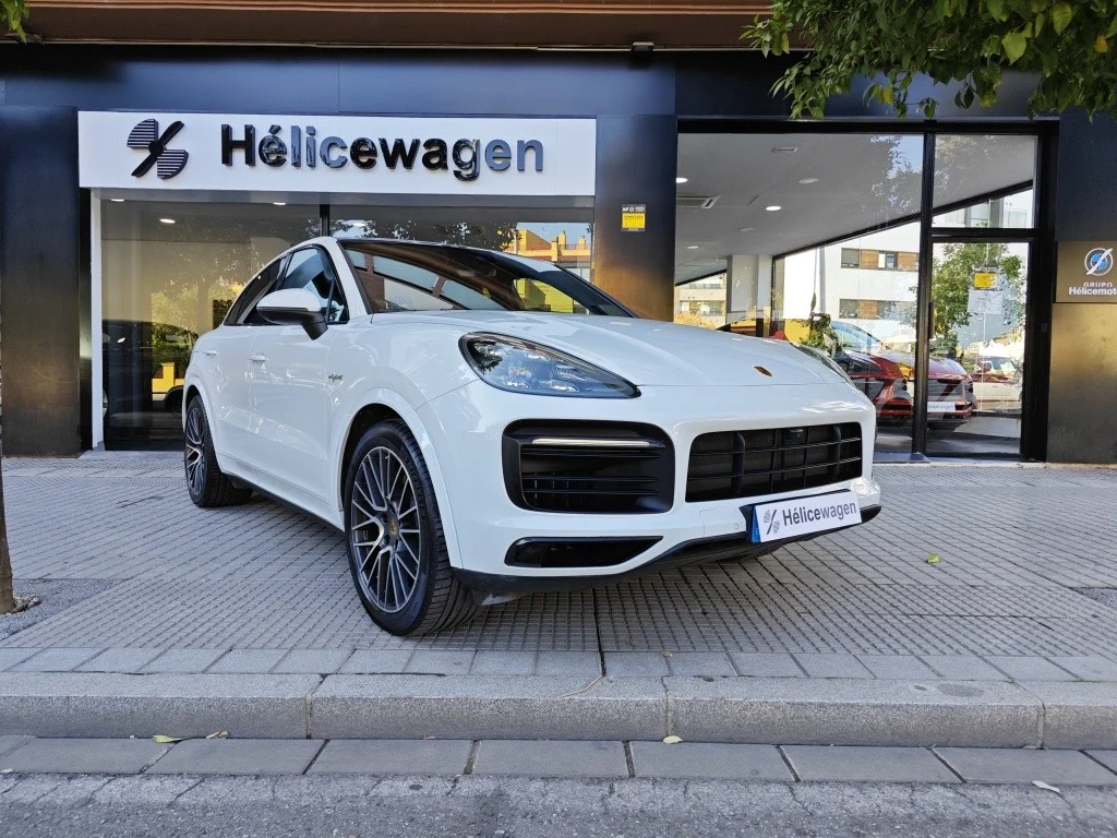 PORSCHE Cayenne Cayenne E-Hybrid Coupé Aut.