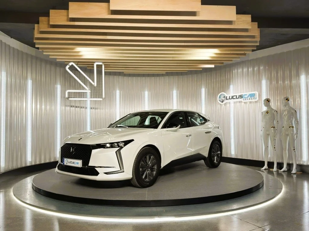 DS DS4 DS 4 BlueHDi Bastille Aut. 130