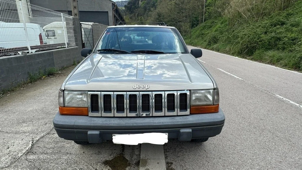 JEEP Grand Cherokee Grand Cherokee 4.0 Laredo Aut.