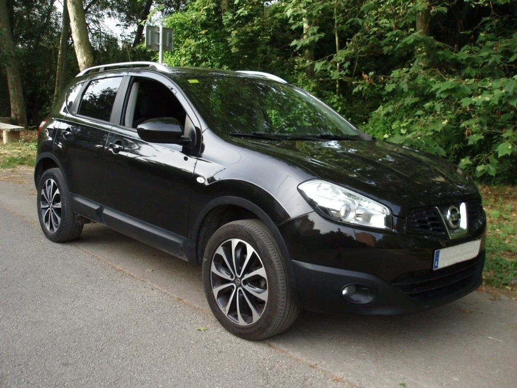 NISSAN Qashqai Q+2 1.5dCi Tekna Sport 4x2 18´´
