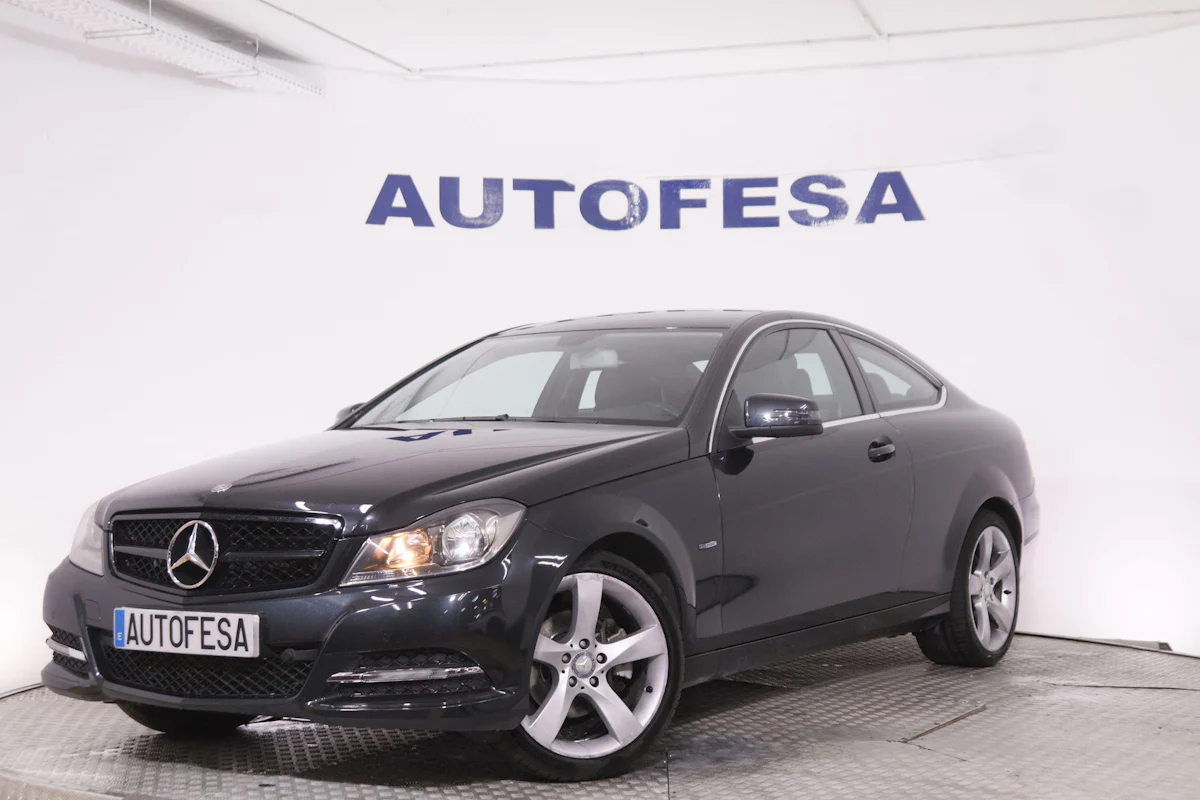 Mercedes-benz C 250 CLASE C C250 CDI COUPE 204CV AUTO SPORT 2P