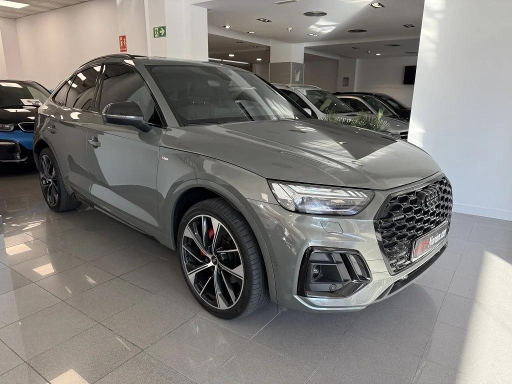 AUDI Q5 Q5 Sportback 40 TDI quattro-ultra Black line S tronic 150kW