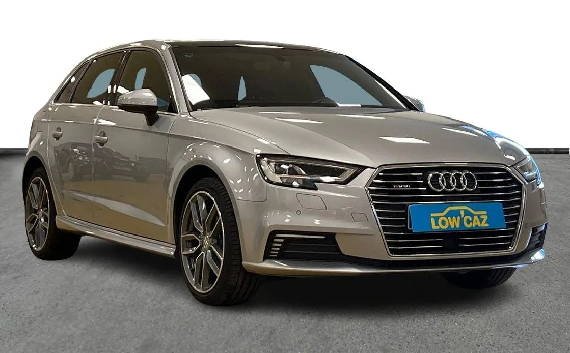 AUDI A3 Sportback 40 e-tron 204 S tronic 6 Design Luxe
