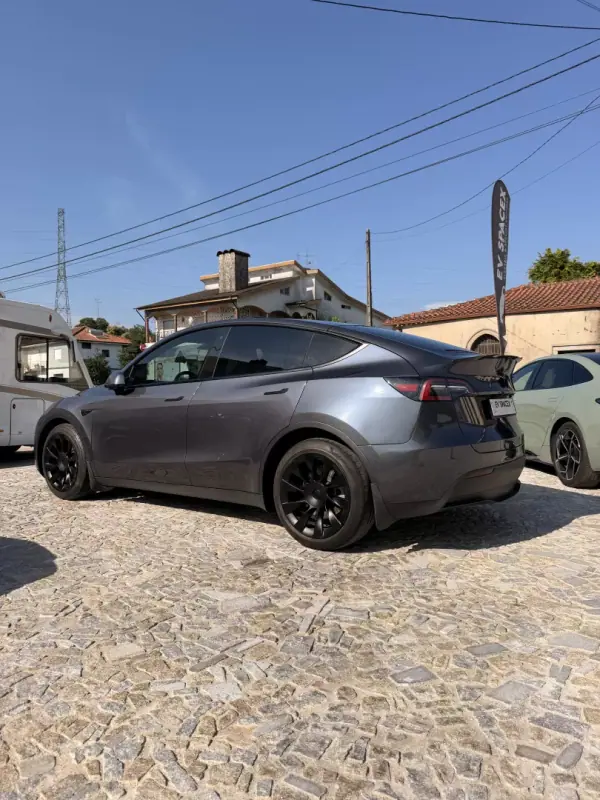 Tesla Model Y 2021 Long Range Dual Motor AWD