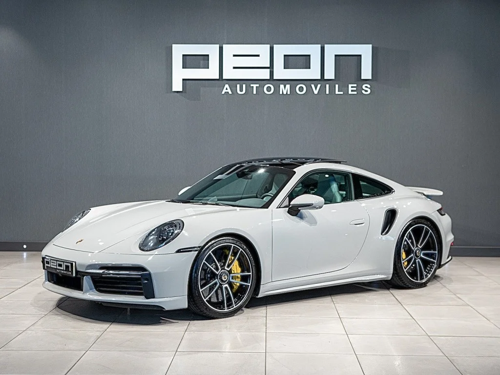 PORSCHE 911 911 Turbo S Coupé PDK