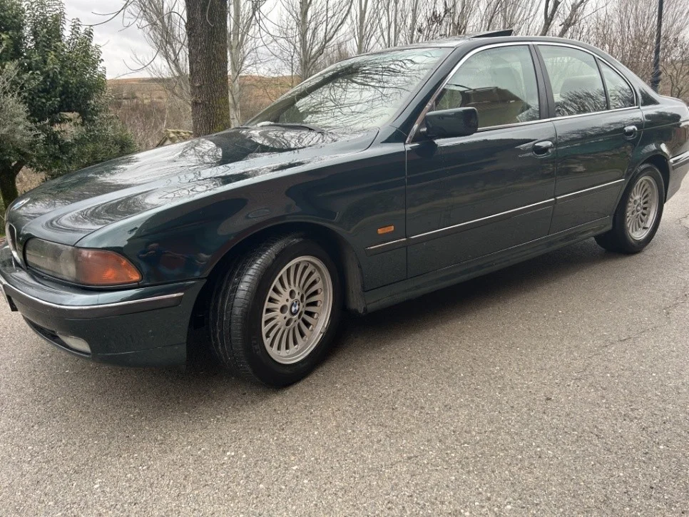 BMW Serie 5 523i