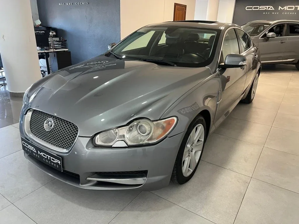 JAGUAR XF XF 2.7D V6 Premium Luxury Aut.