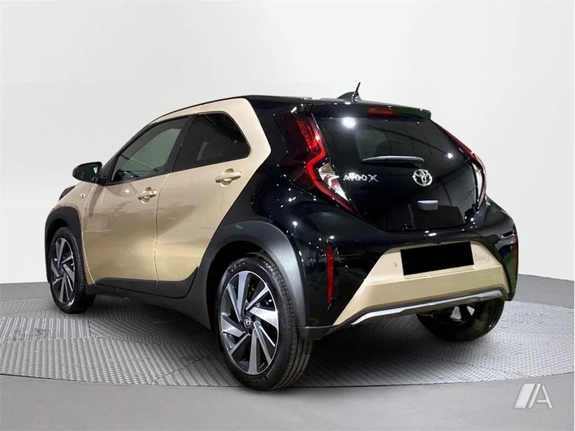 TOYOTA Aygo X Cross AYGO X CROSS 1.0 VVT-I 72CV Chic