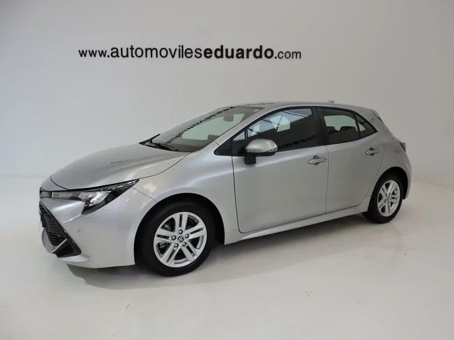 TOYOTA Corolla 1.8 Hybrid Dynamic