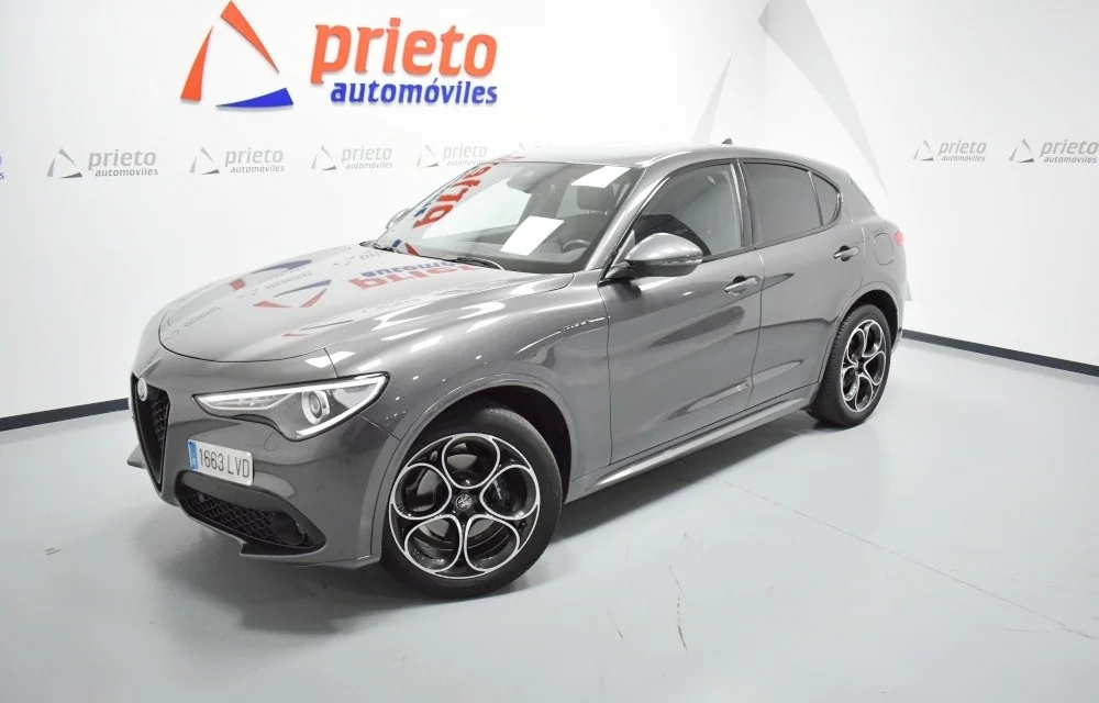 ALFA ROMEO Stelvio Stelvio 2.2 Veloce Q4 210 Aut.