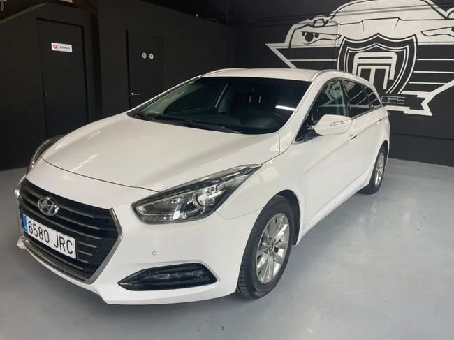 HYUNDAI i40 Tecno Blue