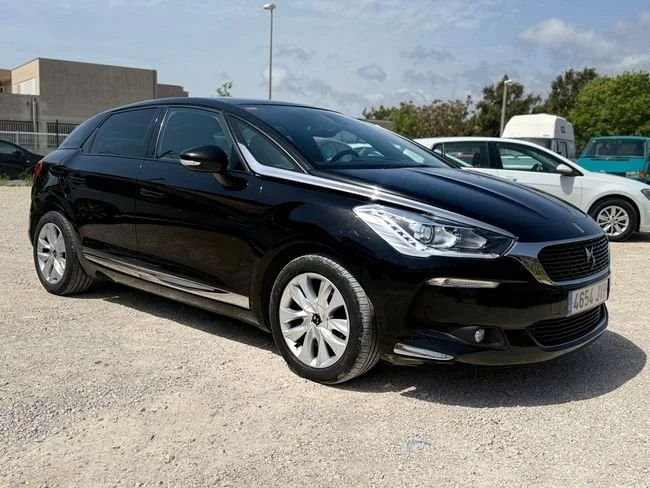 DS DS5 DS 5 1.6BlueHDi S&S Style 120