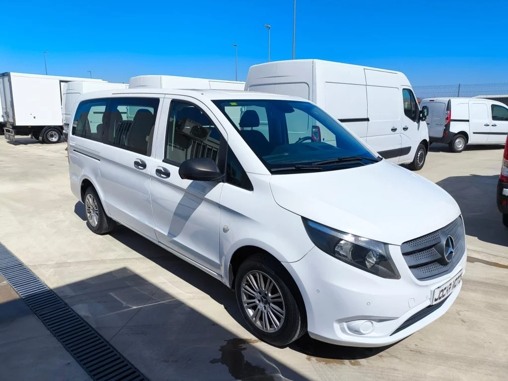 MERCEDES-BENZ Vito M1 MERCEDES-BENZ Vito M1 Familiar Manual de 5 Puertas