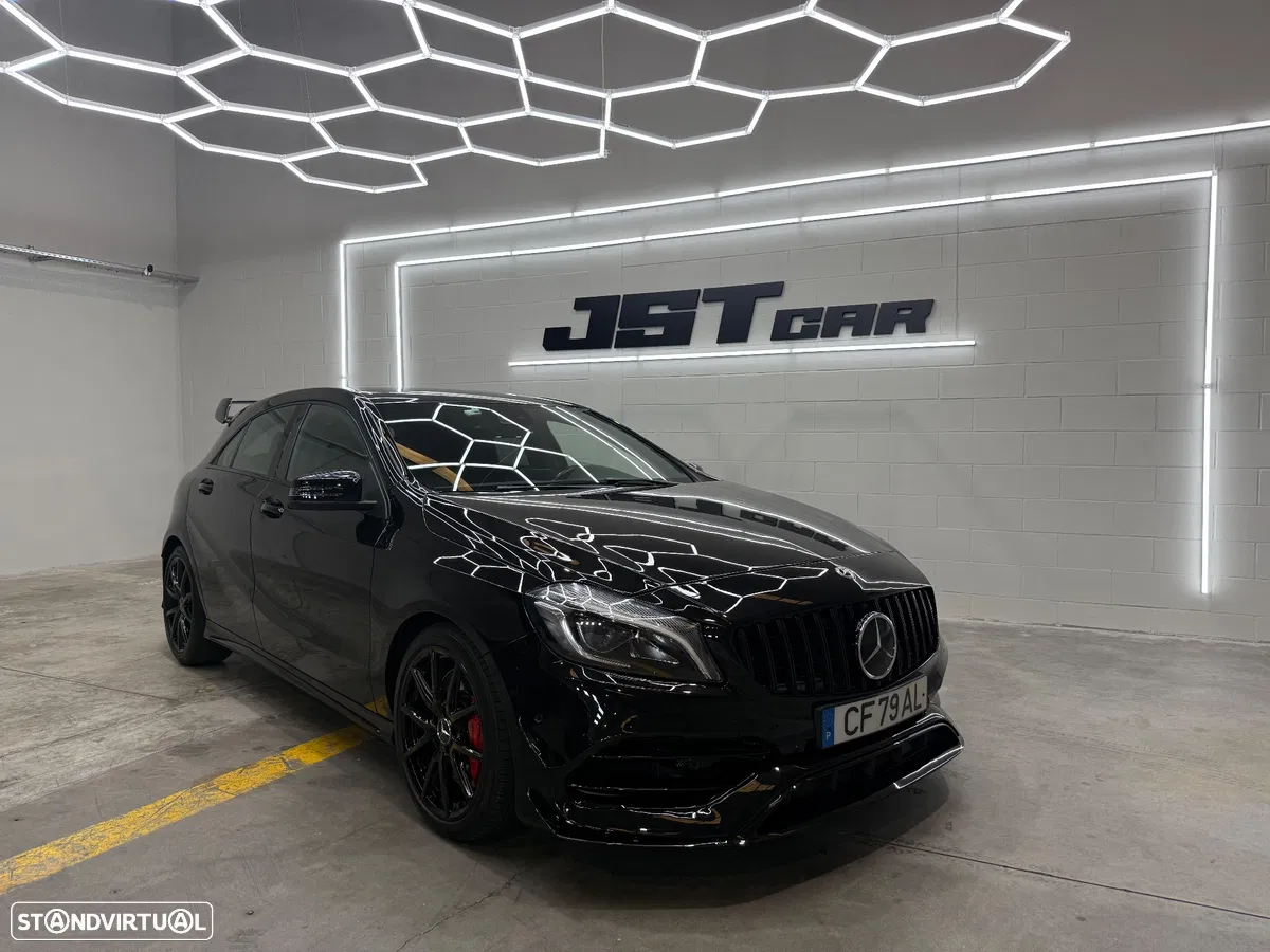 Mercedes-Benz A 45 AMG 4Matic Speedshift 7G-DCT
