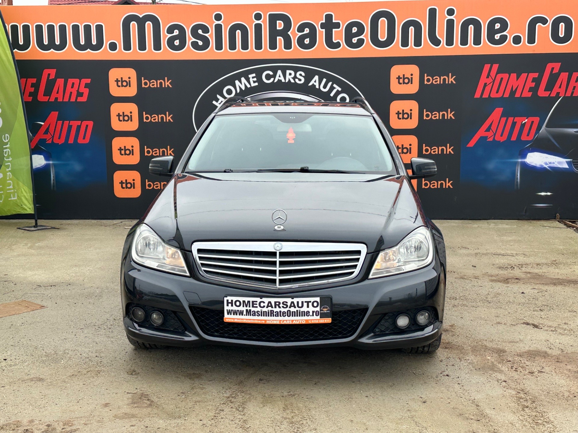 Mercedes-Benz C-Class 2011