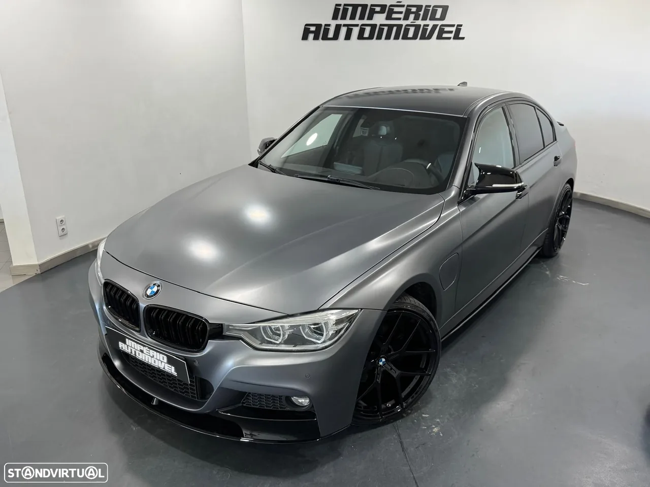 BMW 330 e iPerformance Pack M