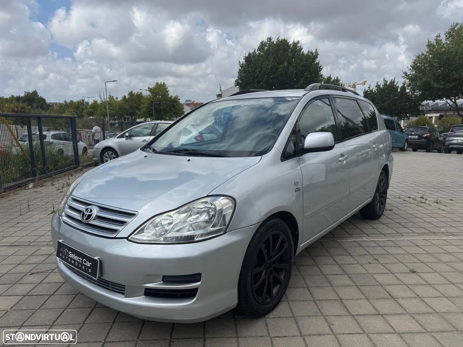 Toyota Avensis Verso 2.0 D-4D