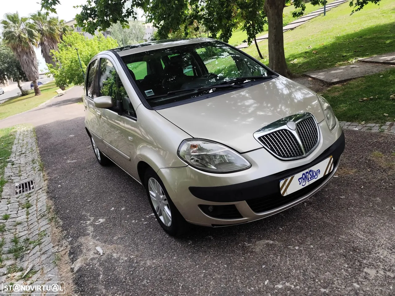 Lancia Musa 1.3 16V M-jet Oro Executive