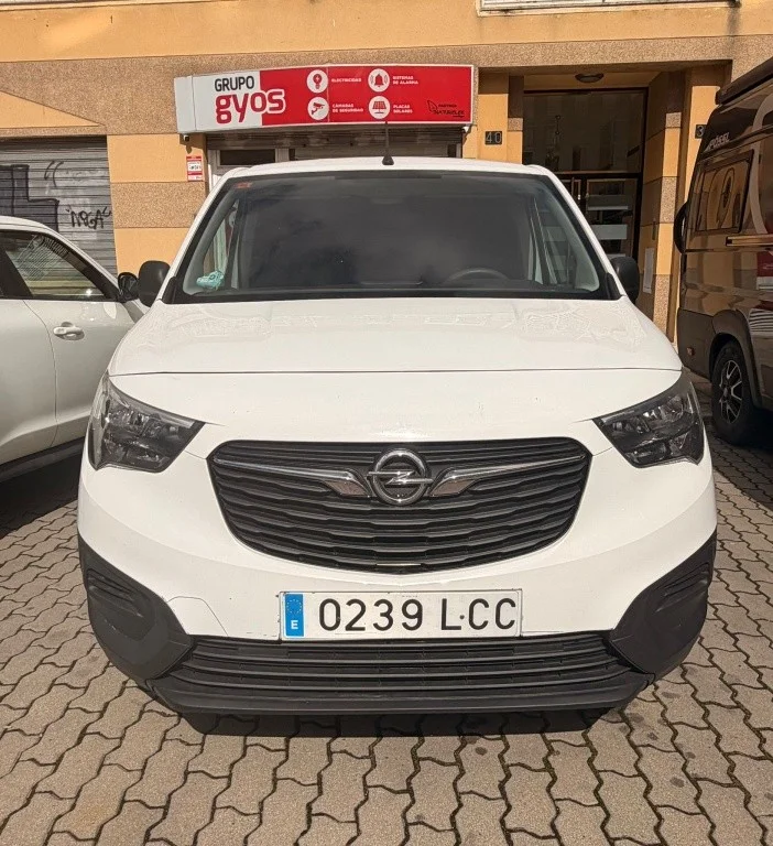 OPEL Combo Combo Life 1.5TD S/S Selective L AT8 130