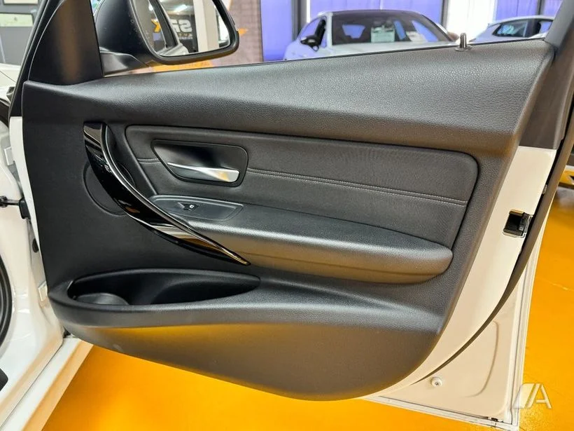 BMW Serie 3 320dA Touring