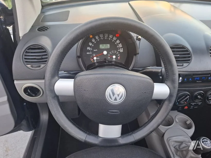 VOLKSWAGEN Beetle Beetle 1.6