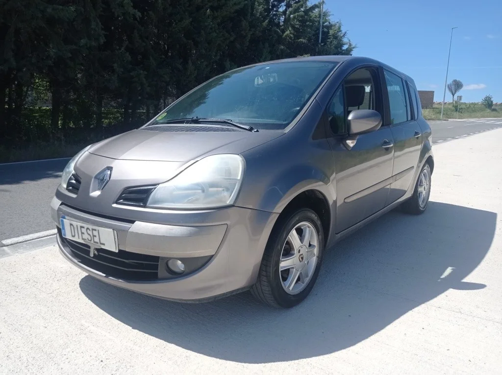RENAULT Modus Grand Modus 1.5dCi Dynamique eco2 105